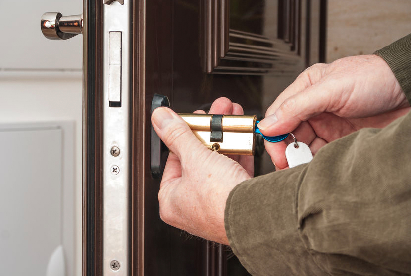 How to Spot and Avoid Locksmith Fraud