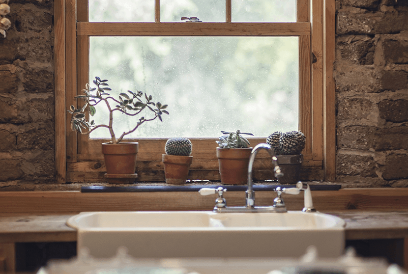 advanced_lock_and_security-blog_photo-830px-kitchen_window